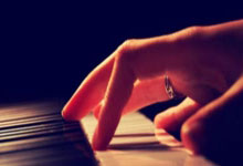 C7娱乐官网:F1引擎轰鸣上海:超级赛事如何撬动城市经济发展新路径.